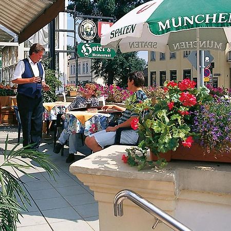 Hotel - Restaurant Kurhaus Klotzsche Dresden Ngoại thất bức ảnh